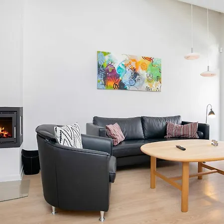 Apartment Xxiv