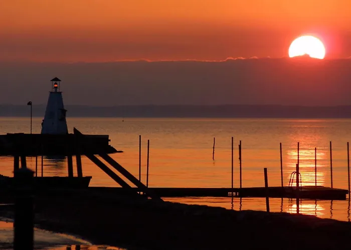 Apartamento 8 Person On A In *