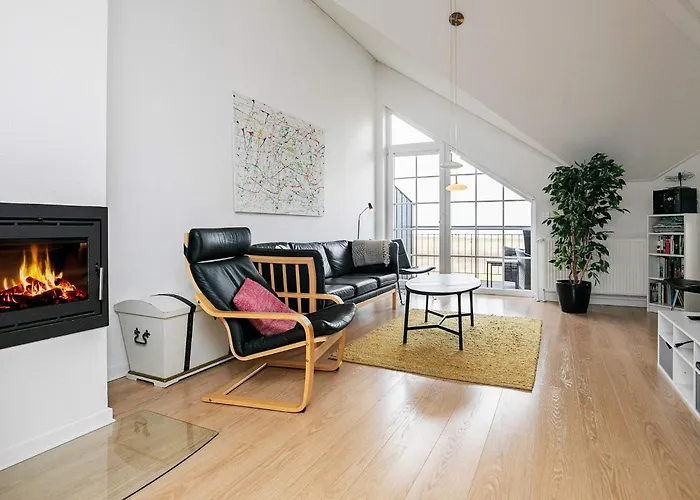 Apartamento 8 Person On A In *