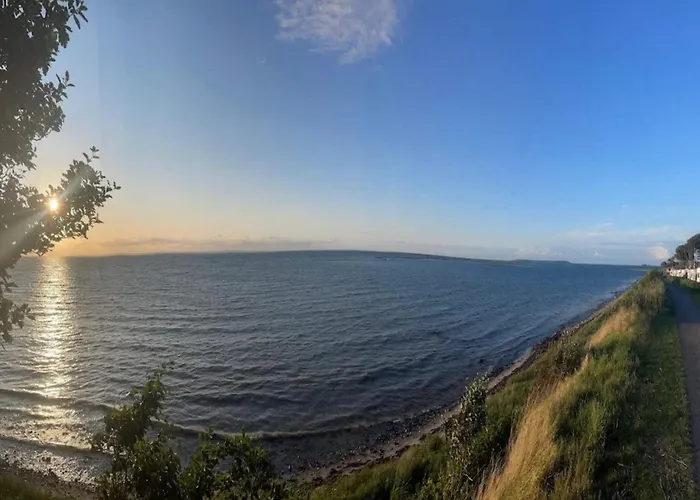 Apartamento 8 Person On A In